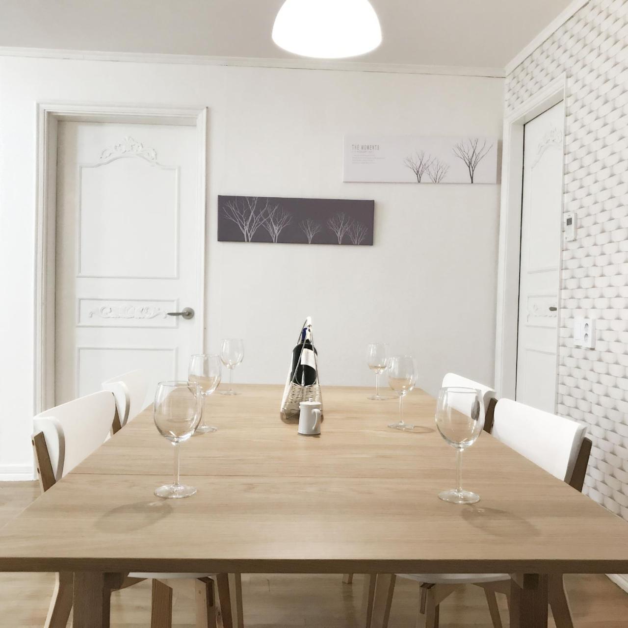 Hongdae Zoe Three Room House Seoul Exterior photo