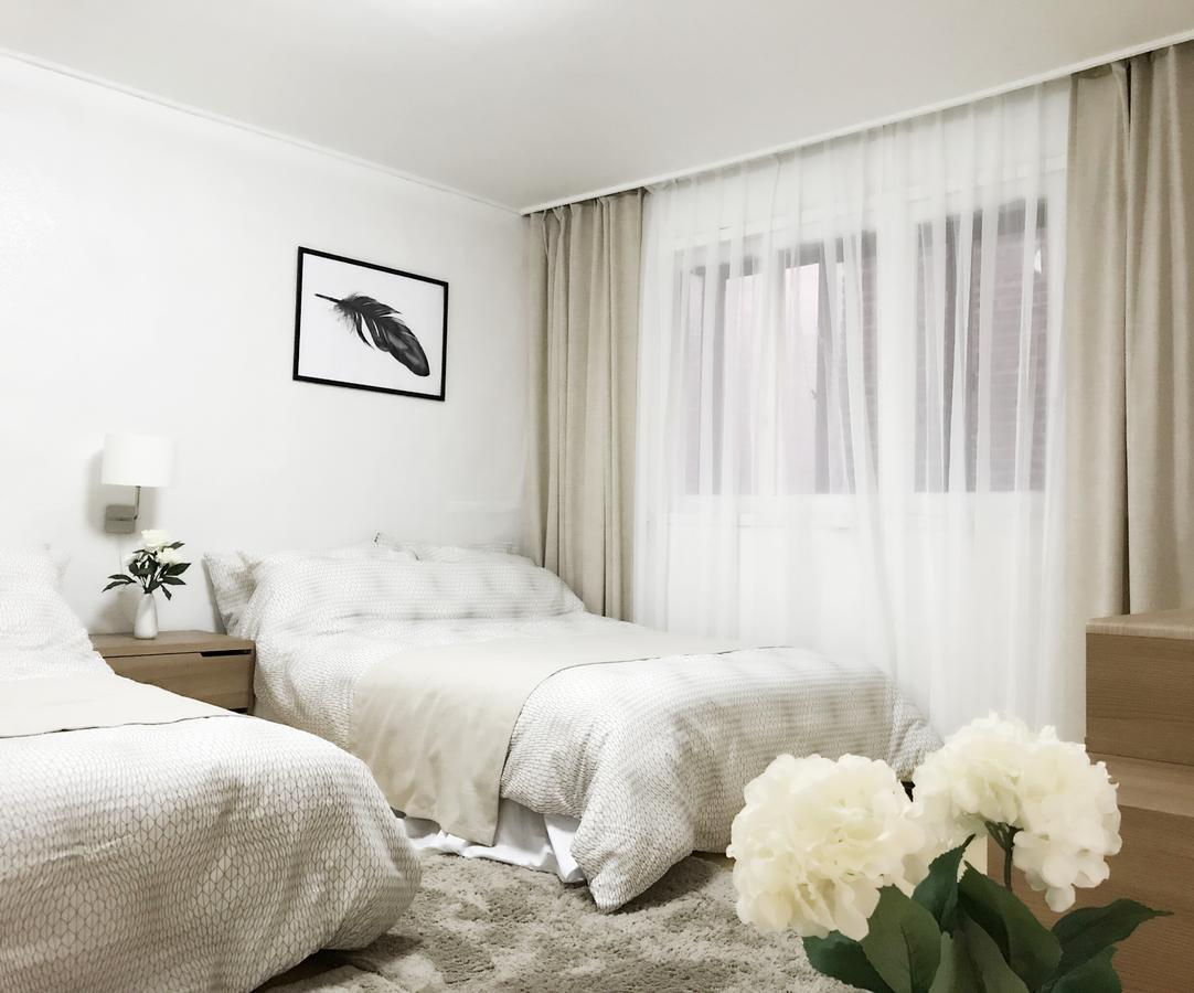 Hongdae Zoe Three Room House Seoul Exterior photo